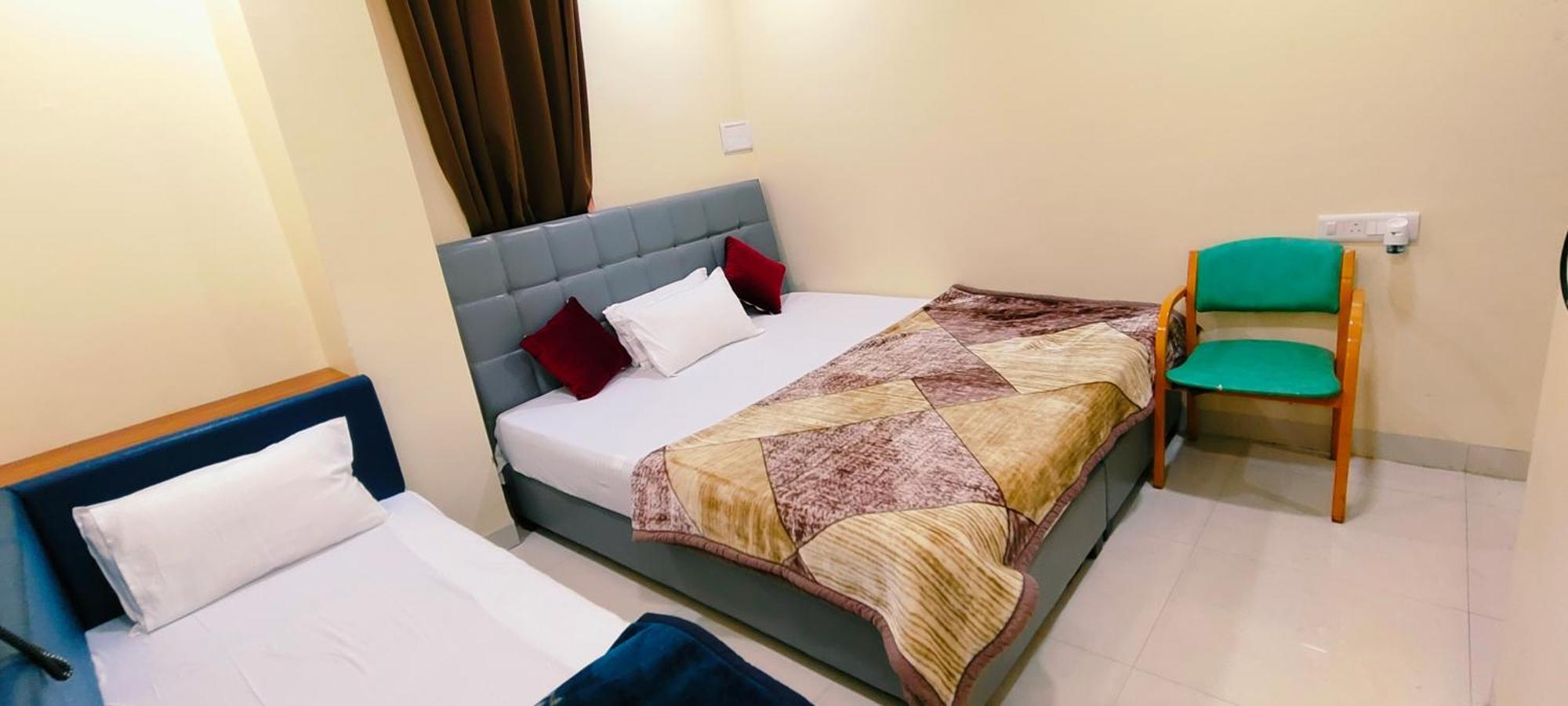 Hotel Shri Shiv Ganga Bhakt Niwas Udždžain Exteriér fotografie