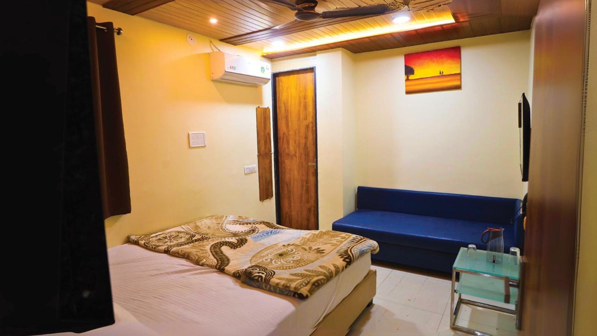 Hotel Shri Shiv Ganga Bhakt Niwas Udždžain Exteriér fotografie