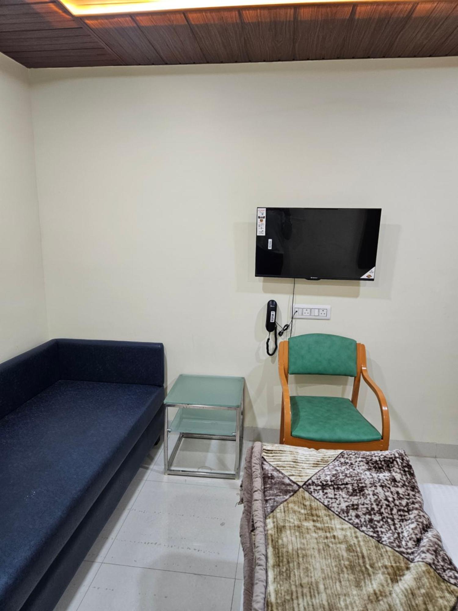 Hotel Shri Shiv Ganga Bhakt Niwas Udždžain Exteriér fotografie