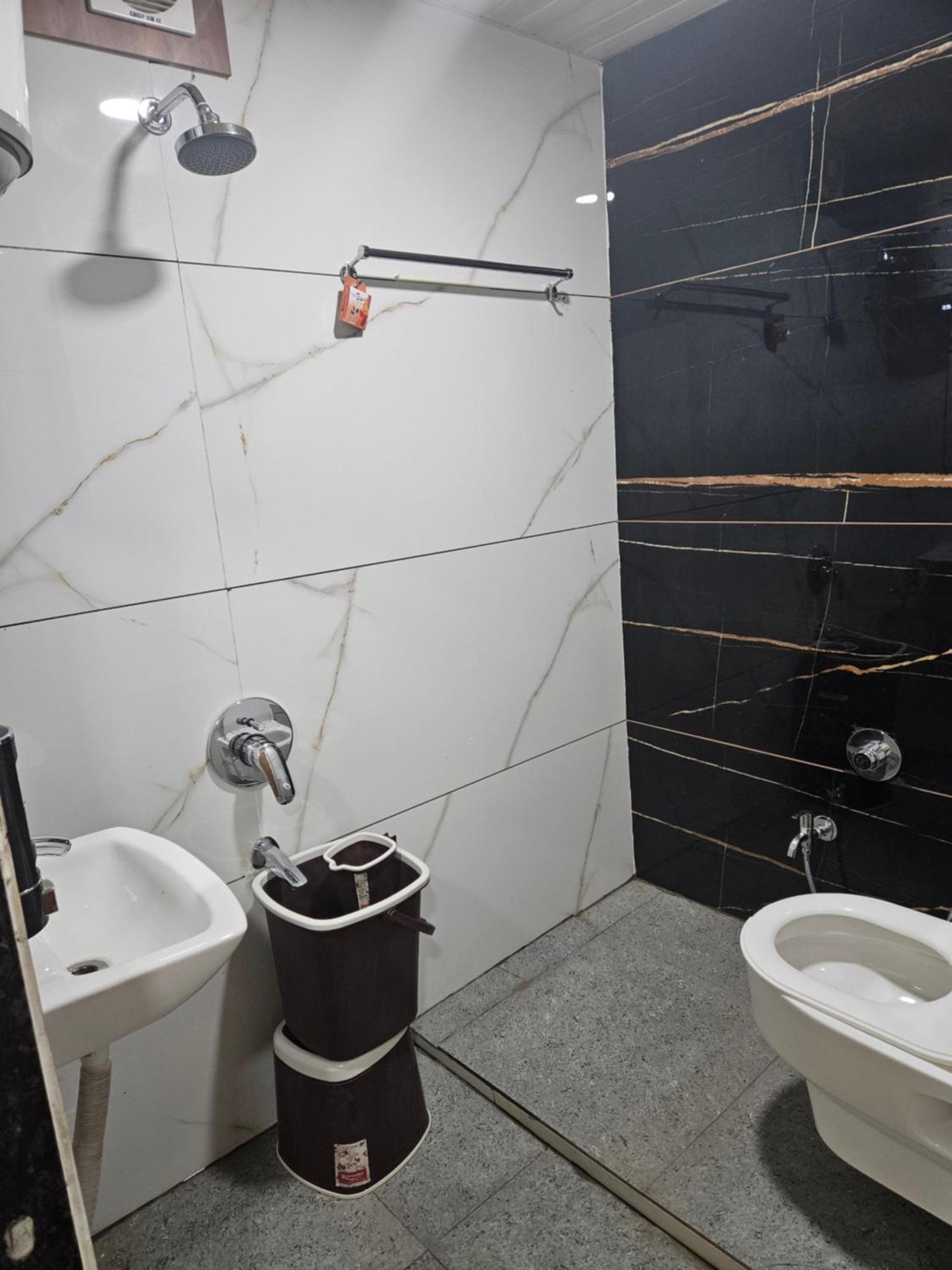 Hotel Shri Shiv Ganga Bhakt Niwas Udždžain Exteriér fotografie