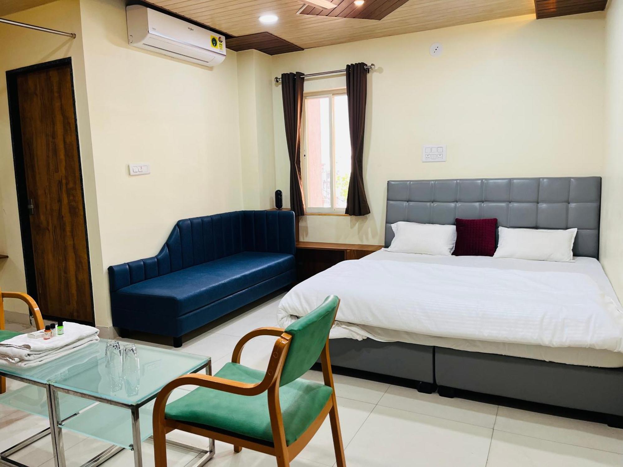 Hotel Shri Shiv Ganga Bhakt Niwas Udždžain Exteriér fotografie